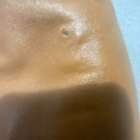 Leather jacket - Picture 4 of 5